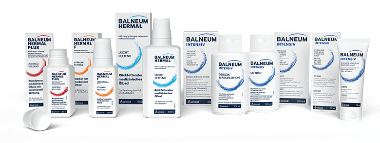 Auf dem Bild sind auf neutralem, weißem Hintergrund alle Balneum-Produkte mit den jeweiligen Verpackungen zu sehen.
